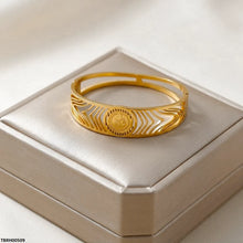 TBRH00509 MSS Round Coin Bracelet - TBRH