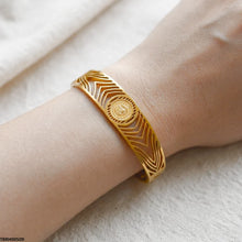 TBRH00509 MSS Round Coin Bracelet - TBRH