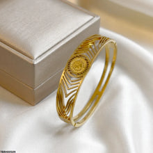 TBRH00509 MSS Round Coin Bracelet - TBRH
