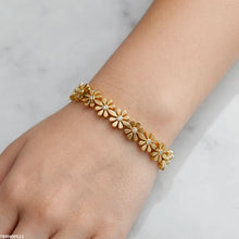 TBRH00511 MSS Round Flower Bracelet - TBRH