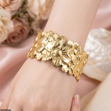 TBRH00586  BHS Flower Stainless Steel Cuff Bracelet Adjustable - TBRH