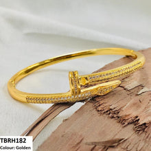 TBRH182 GXN Imp Bracelet Openable - TBRH