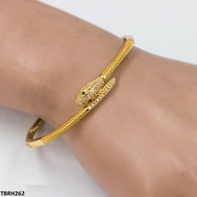 TBRH262 GXN Snake Hand Bracelet - TBRH