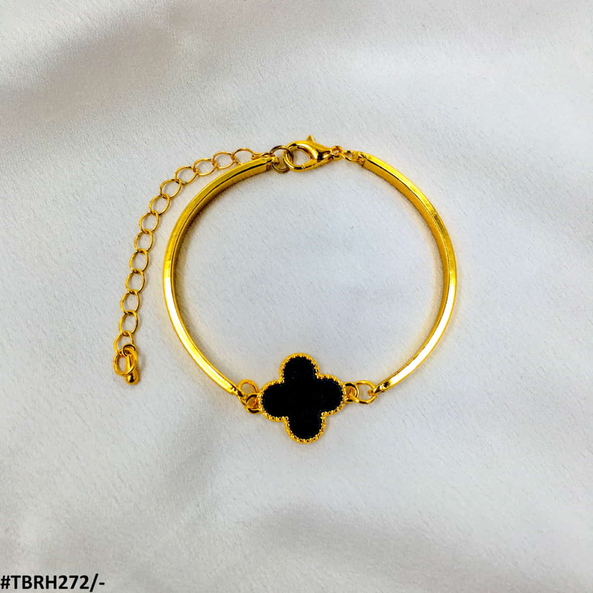 TBRH272 ZXS Clover Hand Bracelet - TBRH