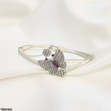 TBRH301 QWN Butterfly Hand Bracelet Adjustable - CBRH