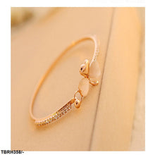 TBRH358 LQP 3 Heart Bracelet - CBRH