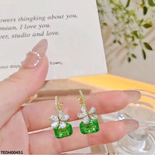 TEDH00451 SYB Rectangle Flower Earrings - TEDH