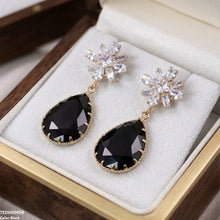TEDH00459 QSJ Flower/Tear Drop Zircon Earrings - TEDH