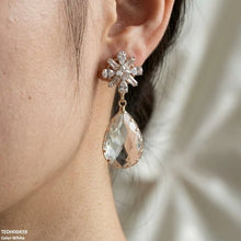 TEDH00459 QSJ Flower/Tear Drop Zircon Earrings - TEDH
