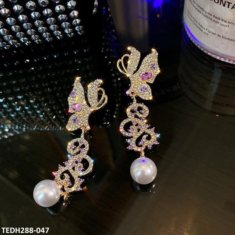 TEDH288 YQG Butterfly Pearl Drop Pair Earrings - TEDH