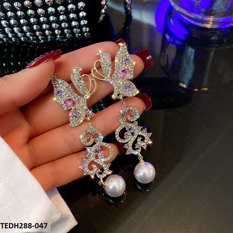 TEDH288 YQG Butterfly Pearl Drop Pair Earrings - TEDH