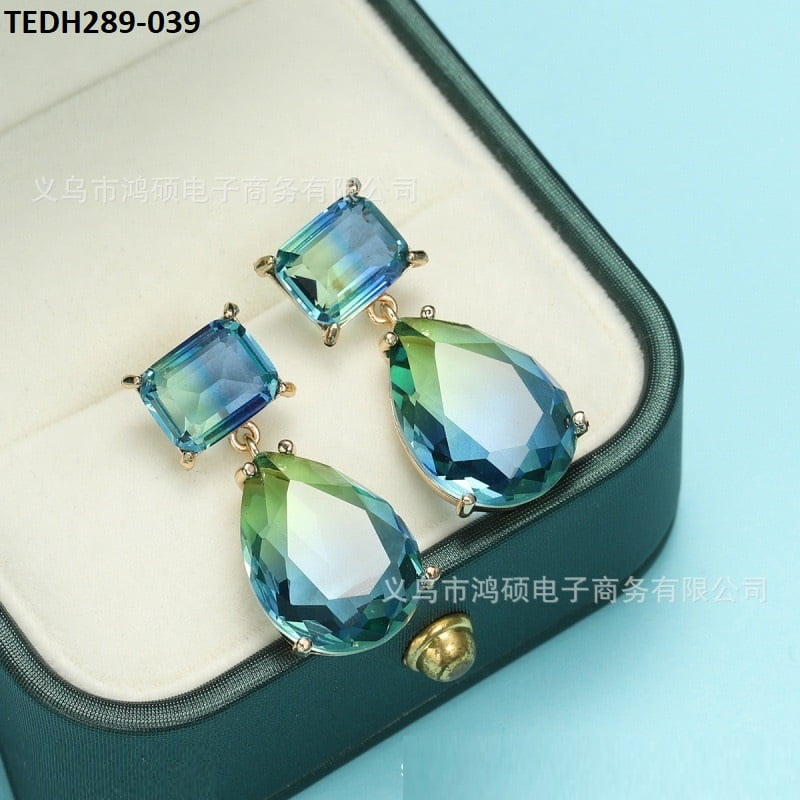 TEDH289 WUH Tear Drop Earrings Pair - TEDH