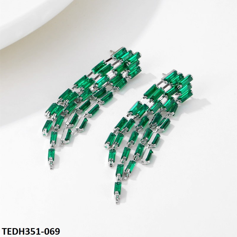 TEDH351 WKO Baguette Chain Drop Earrings Pair - TEDH