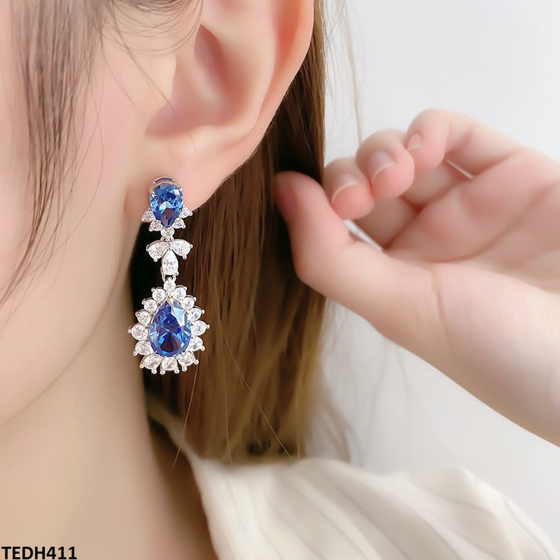 TEDH411 CSH Crystal Tear Drop Earrings - TEDH