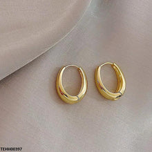 TEHH00397 BYJ Oval Ear Hoops Pair - TEHH