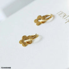 TEHH00488 DGF Flower Hoops Pair - TEHH