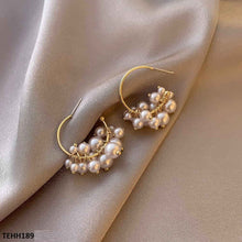 TEHH189 QWN Pearl C-Shape Ear Hoops Pair - TEHH