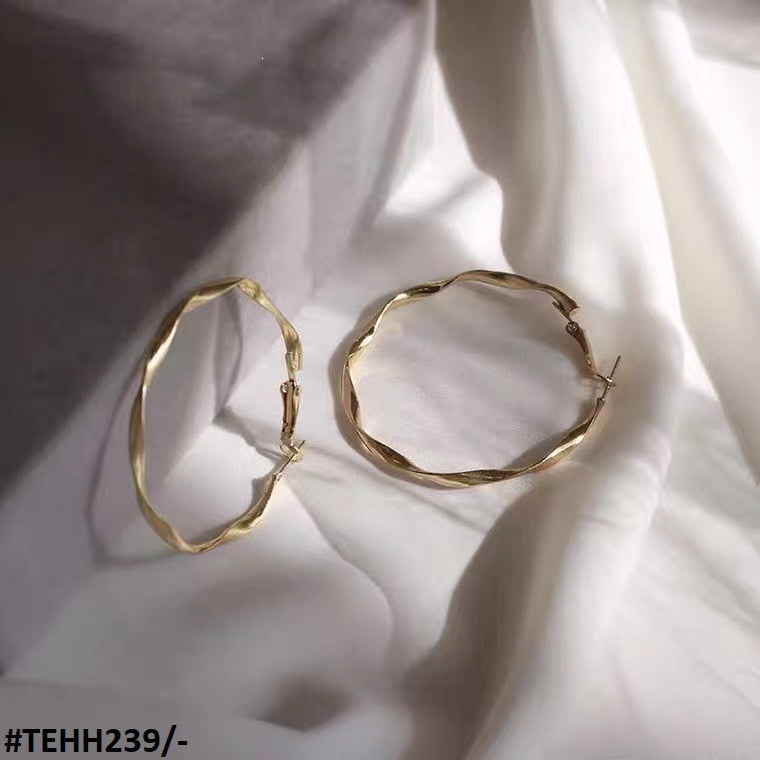 TEHH239 XST Twisted Circular Ear Hoops Pair - CEHH