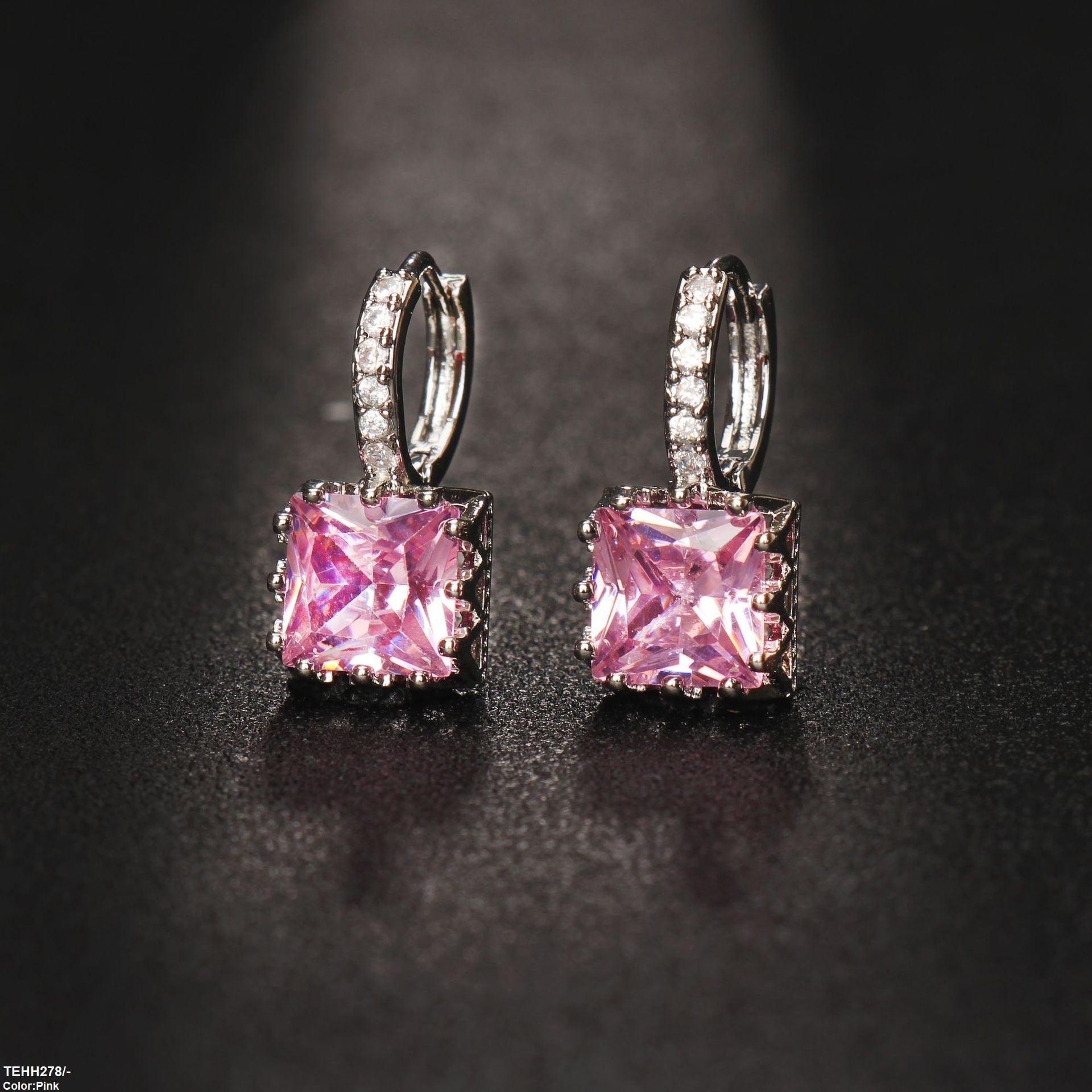 TEHH278 BYJ Square Ear Hoops Pair - TEHH