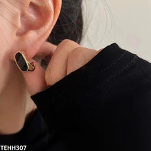 TEHH307 YHC Oval Open Hoops Pair - CEHH