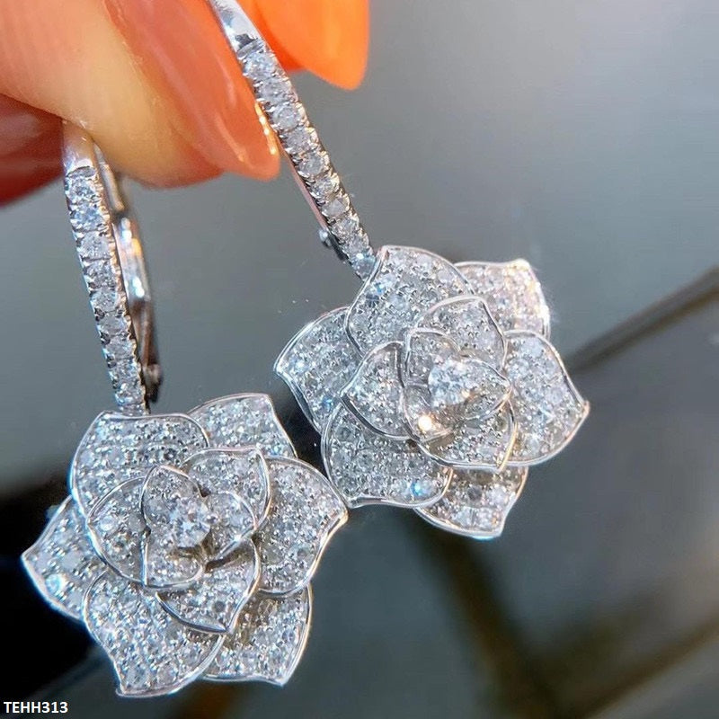 TEHH313 CSH Flower Drop Ear Hoops Pair - TEHH