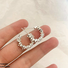 TEHH333 SIQ C-Check Ear Hoops Pair - TEHH