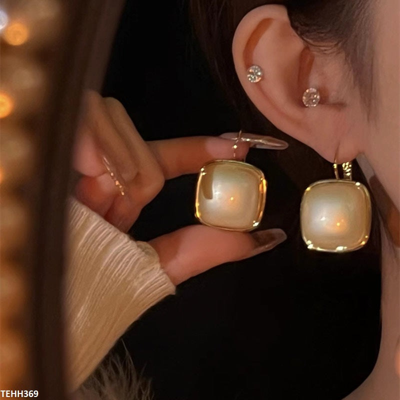 TEHH369 ZCD Square Hoops Pair -CEHH