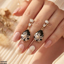 TEDH00456 QSJTear/Flower Zircon Earrings - TEDH