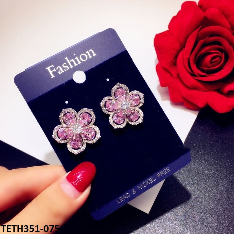 TETH351 KRL Layer Flower Stud Top Pair - TETH