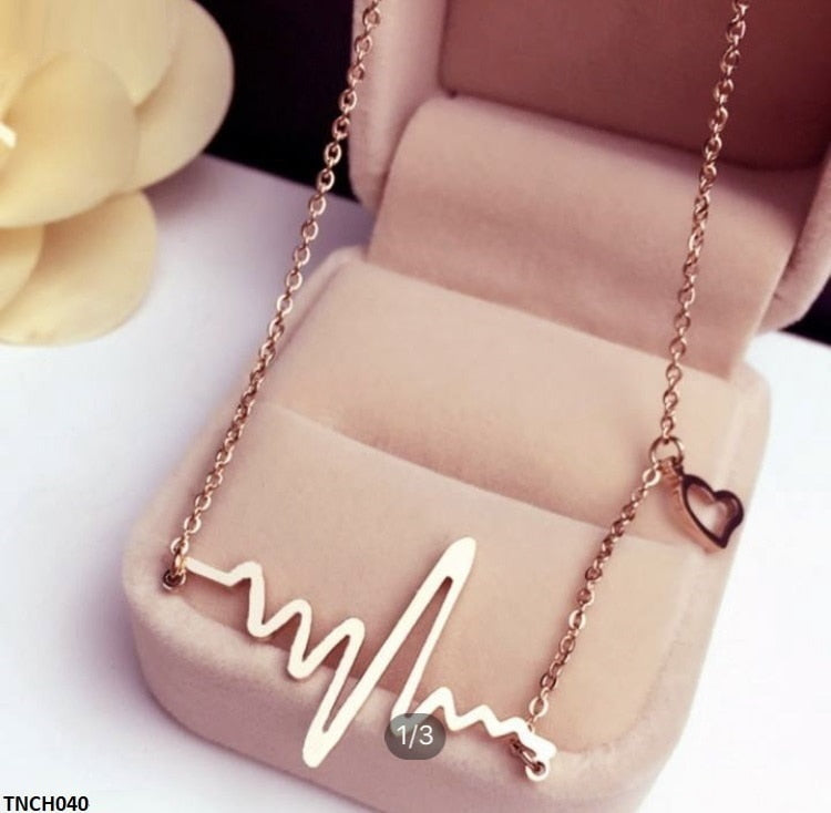 TNCH040 SGC Heart Wave Necklace - TNCH