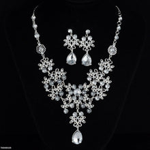 TNSH00105 LQP Flower Tear Drop Necklace Set  - TNSH