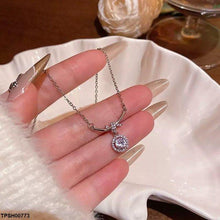 TPSH00773 HJF Round Pendant With Chain - TPSH