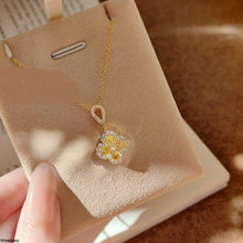 TPSH00841 GWH Four Leaf Clover ZIRCON Pendant - TPSH