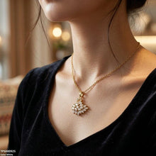 TPSH00925 BHS Duck Stainless Steal Zircon Stone Pendant - TPSH