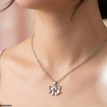 TPSH00953 MZM Bow Chain Pendant - TPSH