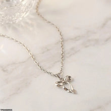 TPSH00955 MZM Tie Bow Chain Pendant - TPSH