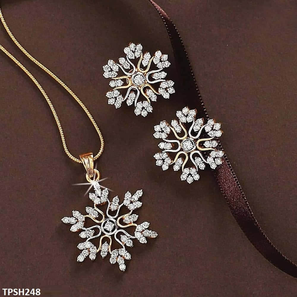 TPSH248 QWN Snow Pendant set - TPSH