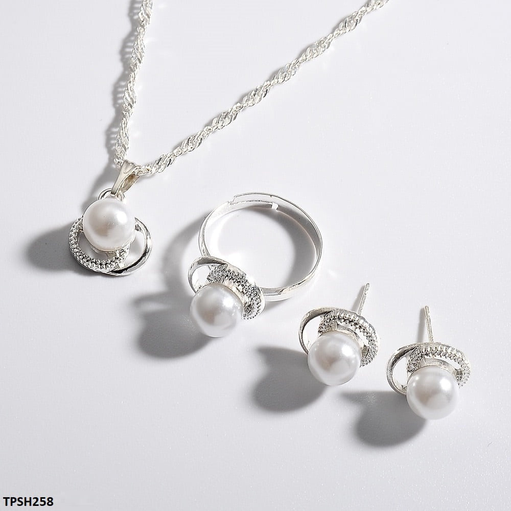 TPSH258 QWN Pearl Pendant Set - CPSH