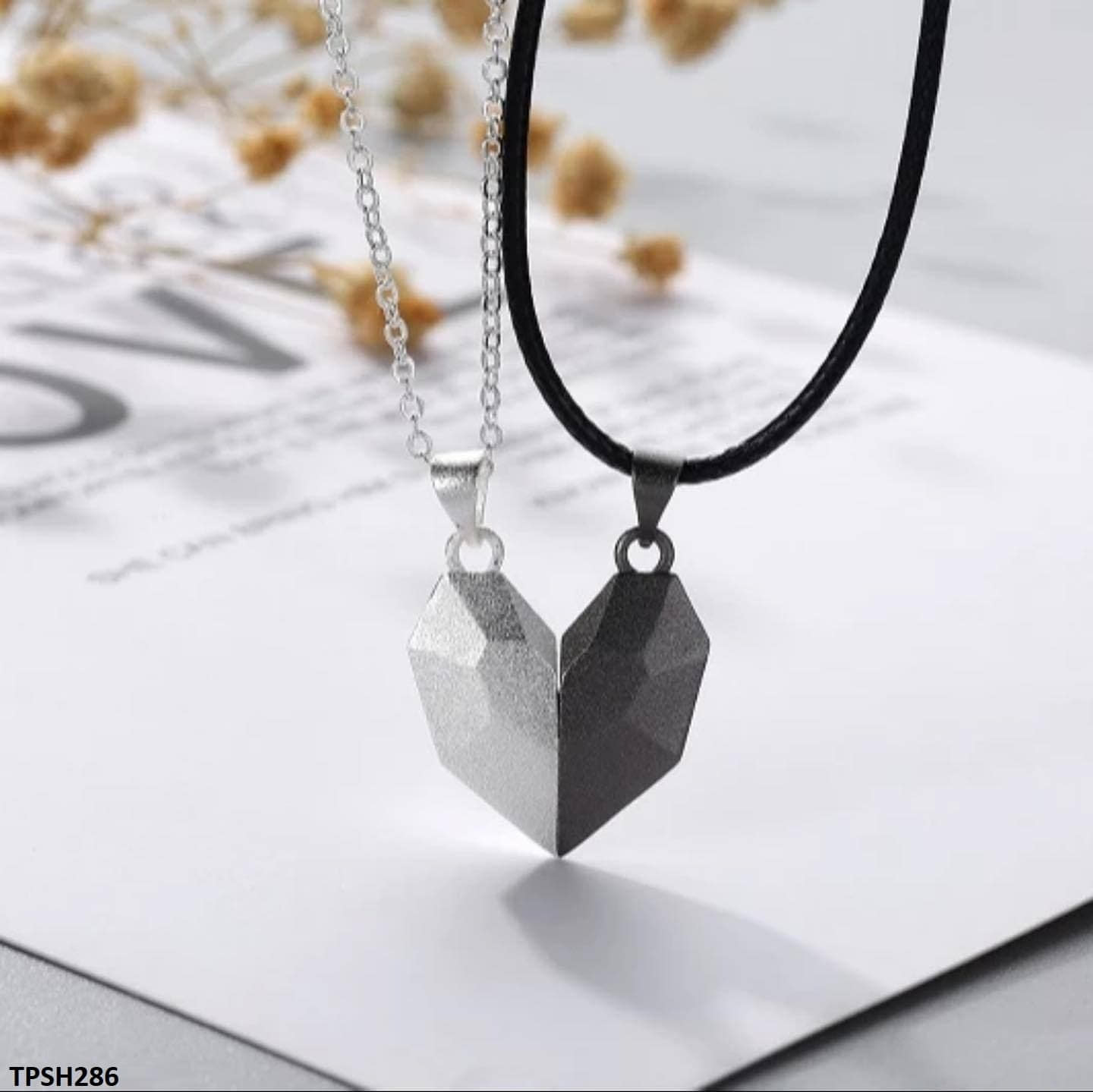 TPSH286 QWN Magnetic Two Souls One Heart Couple Pendant Necklaces - TPSH