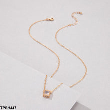 TPSH447 YYE Square Box Pendent With Chain - CPSH