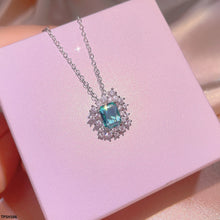 TPSH566 KYC Flower Pendent Set - TPSH