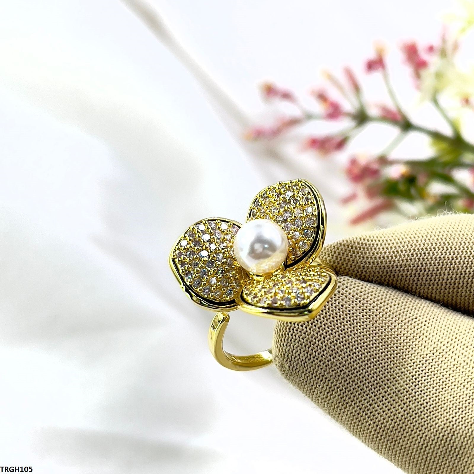 TRGH105 YXG Pearl Flower Ring Adjustable - TRGH