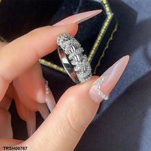 TRSH00787 KYC Imp Covered Ring - TRSH