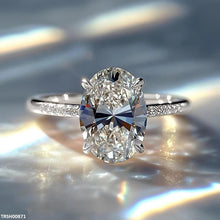 TRSH00871 CSH Round Stone Ring - TRSH