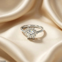 TRSH00882 KYC Flower Stone ZIRCON Ring - TRSH