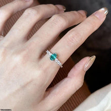 TRSH00891 KRL Oval ZIRCON Stone Ring Adjustable - TRSH