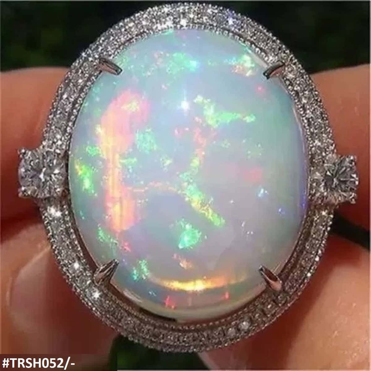 TRSH052 GWH Oval Ring - TRSH