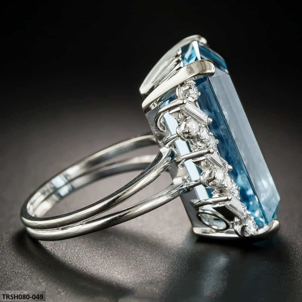 TRSH080 GWH Zircon RING - TRSH