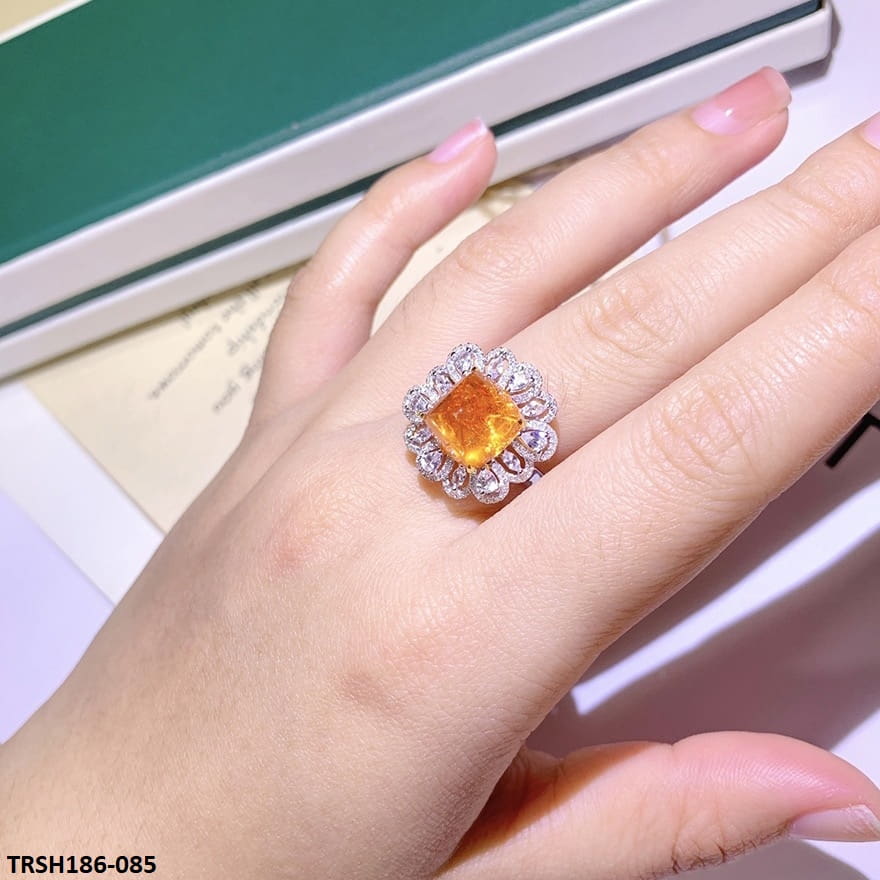 TRSH186 KRL Up Level Flower Cocktail Adjustable Ring - TRSH