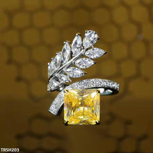 TRSH203 GWH Square Leaf's Adjustable Ring - TRSH